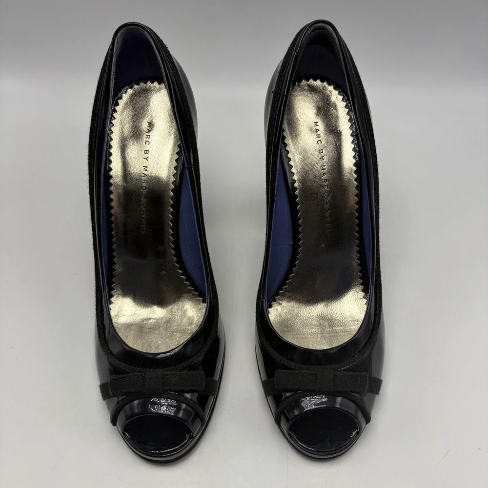 Marc Jacobs heel see